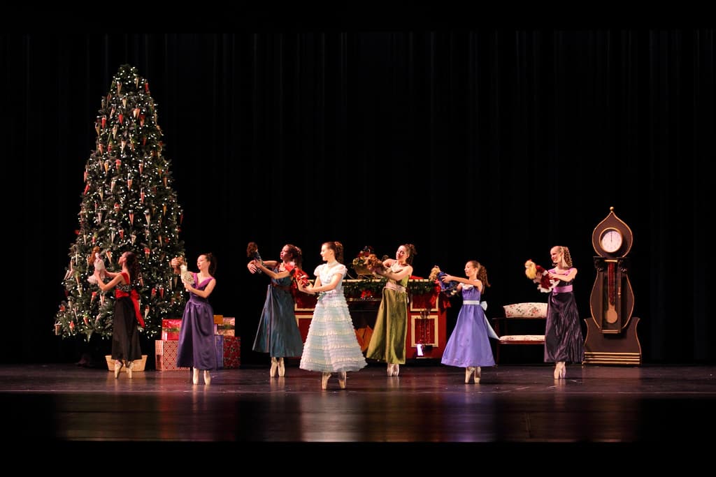 History of the Nutcracker Nutcracker Ballet Ballet Dance